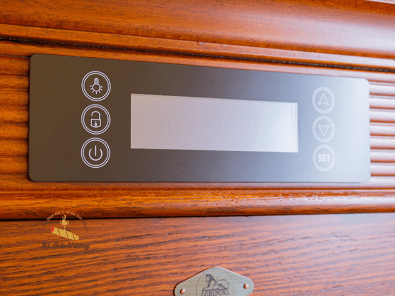 Mua tủ Lubinski LB 098tại xì gà vàng